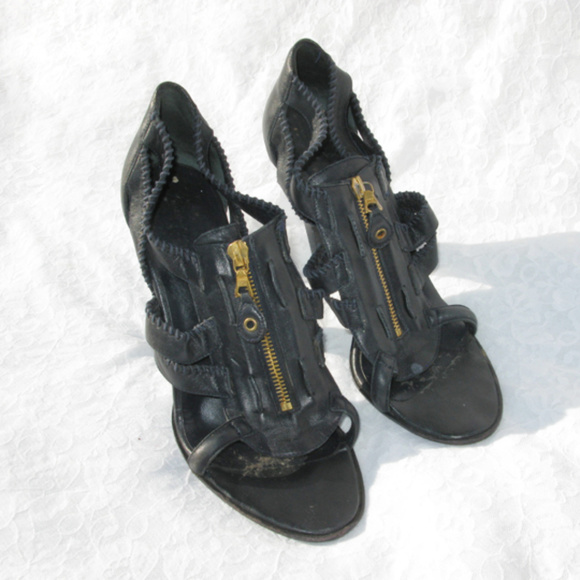 AUTHENTIC Balenciaga Black Bondage Leather High Heels - Picture 9 of 14